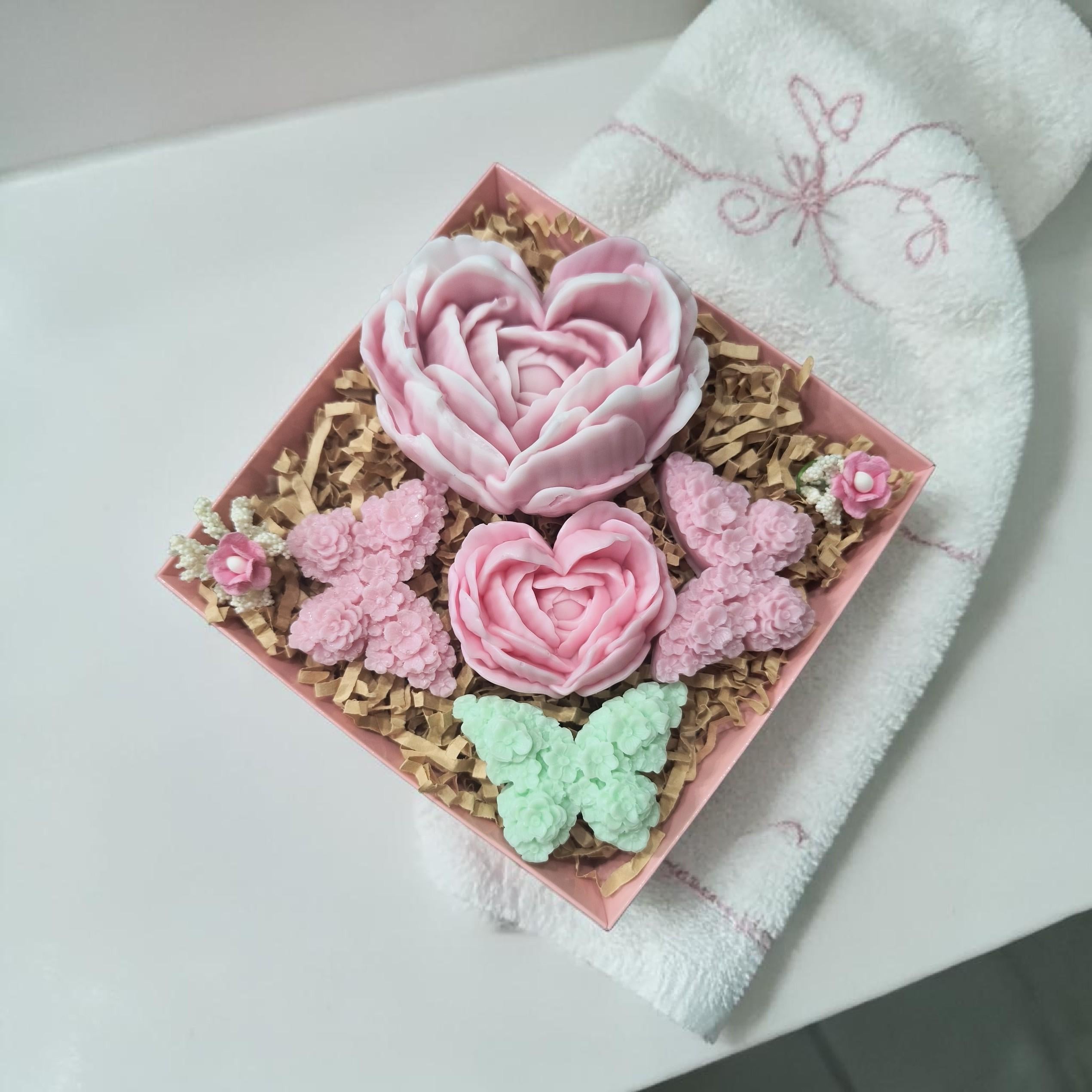 Handmade Floral Soap Gift Set, Goat Milk Luxury Spa Gift, Decorative Heat Soaps