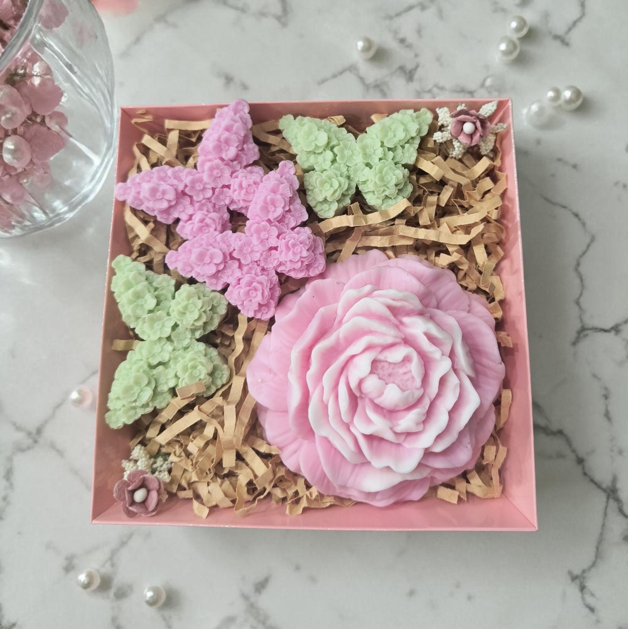 Handmade Floral Soap Gift Set, Goat Milk Luxury Spa soap, Decorative Flower and butterfly soaps