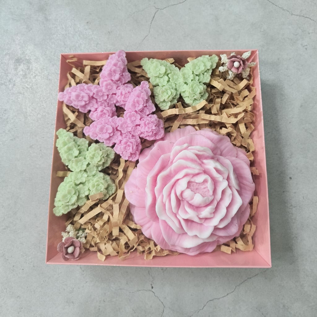 Handmade Floral Soap Gift Set, Goat Milk Luxury Spa soap, Decorative Flower and butterfly soaps