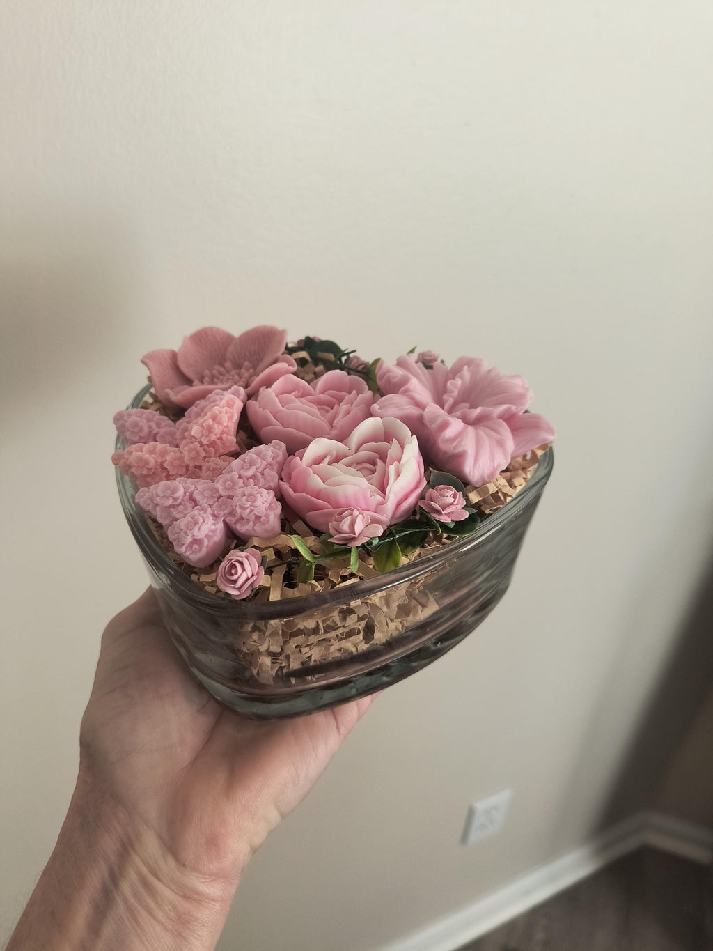Blush Pink Floral Soap Gift in Heart Bowl, Handmade Flower Soap Arrangement, Luxury Gift, Bridal Shower Gift, Spa Gift for Her