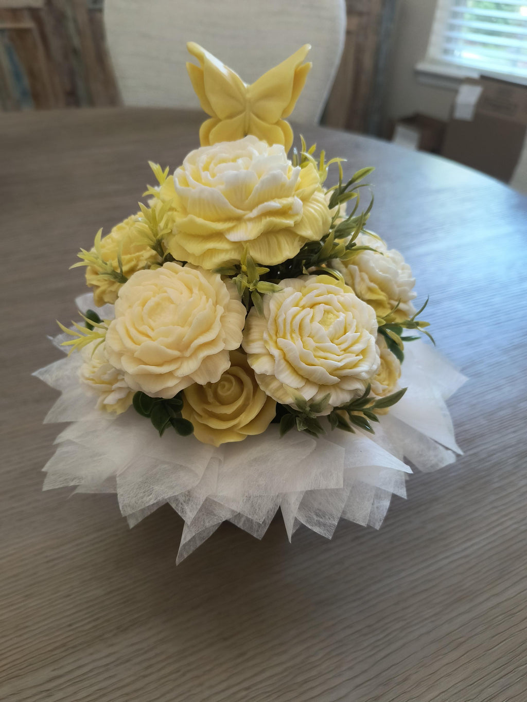 Yellow soap flower bouquet in porcelain Planter, Handmade Floral Arrangement Gift, Luxury Soap Bouquet, Decorative Soap Flowers, Gift for He