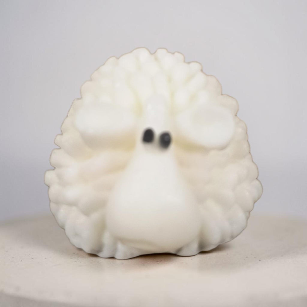 Little Lamb Baby Shower Favor Soap, Sheep Soap with sponge Favor, Neutral Baby Shower Gift, Handmade Guest Soap, Woodland Nursery Favor