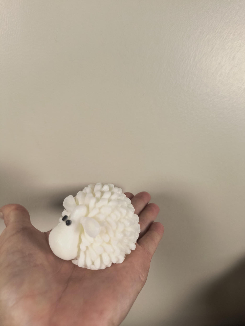 Little Lamb Baby Shower Favor Soap, Sheep Soap with sponge Favor, Neutral Baby Shower Gift, Handmade Guest Soap, Woodland Nursery Favor