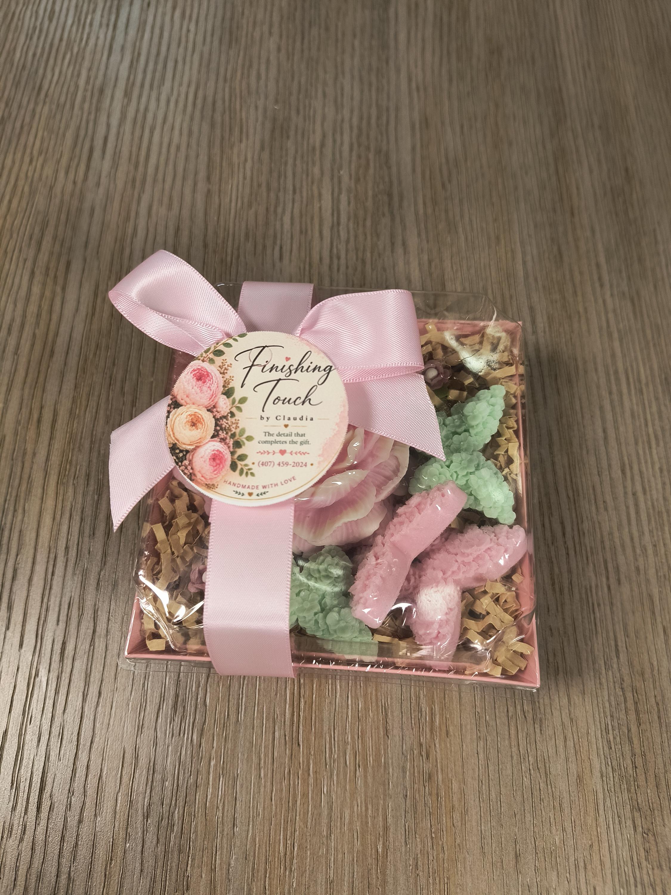 Handmade Floral Soap Gift Set, Goat Milk Luxury Spa soap, Decorative Flower and butterfly soaps