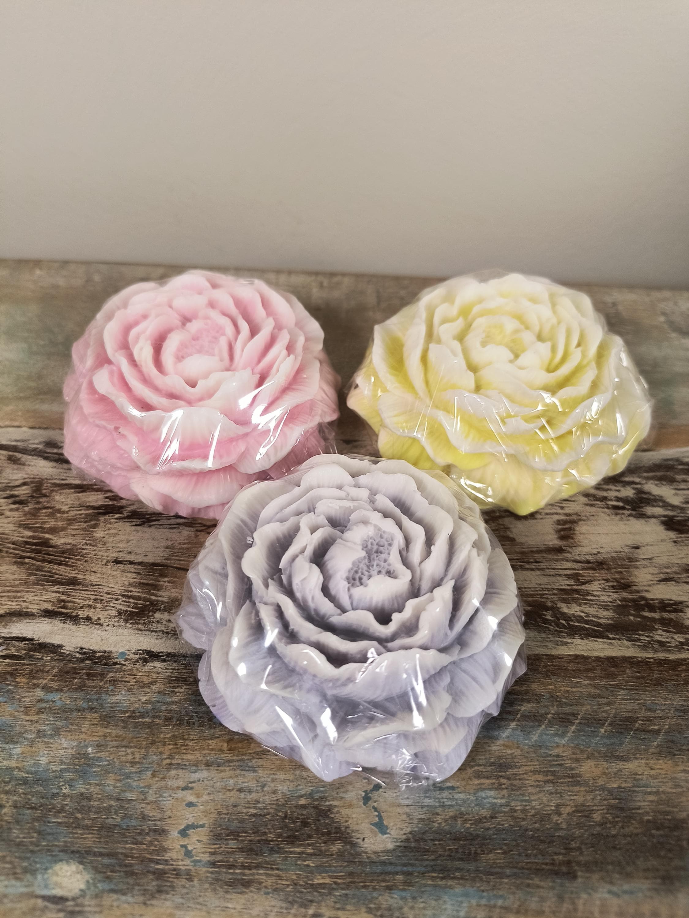 Peony Soap Favors with Personalized Tags | Baby Shower Favors | Bridal Shower Favors | Wedding Guest Gifts | Floral Soap Favor/ Sweet15