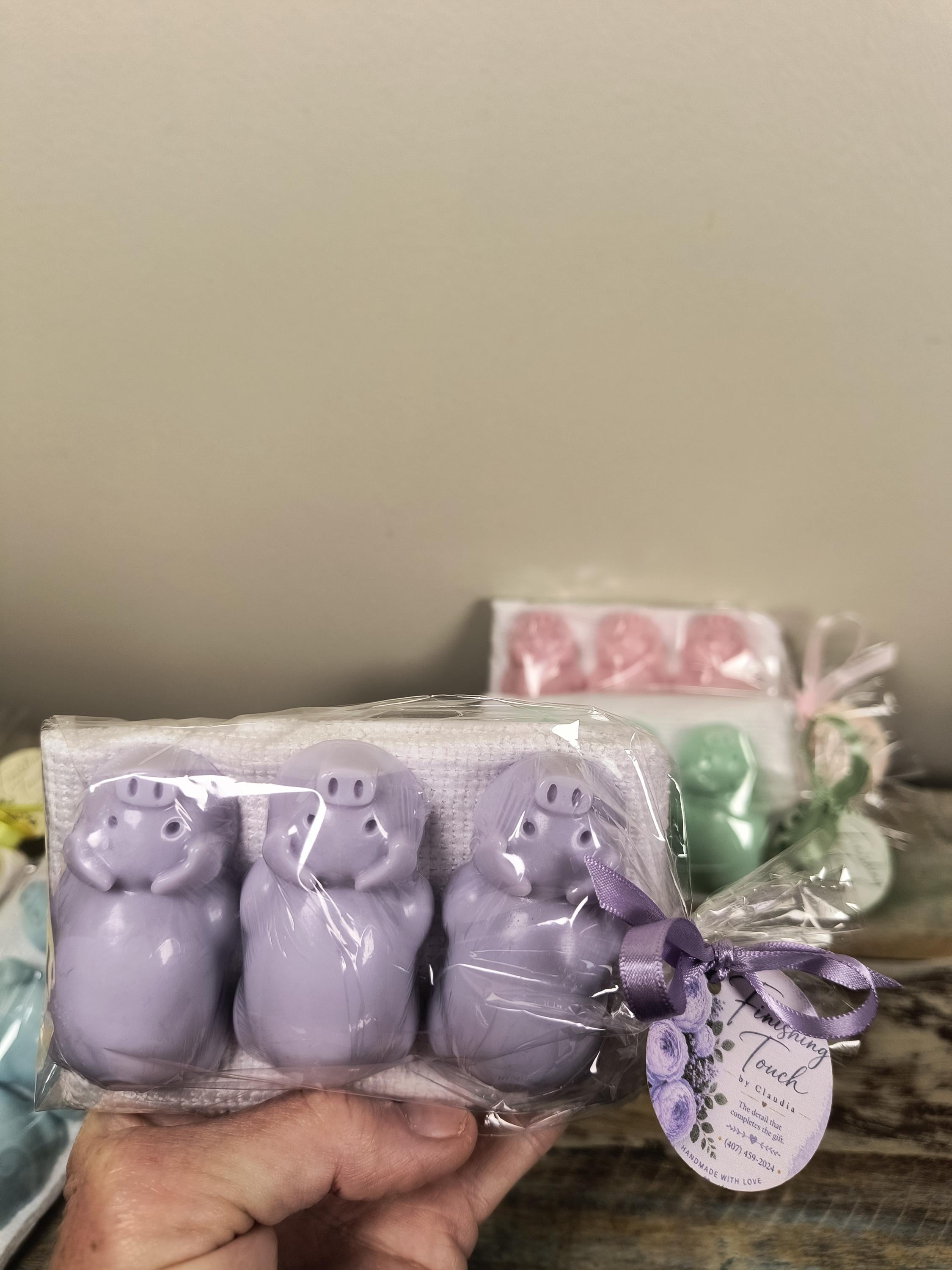 Personalized Piggy Soap Favors with Washcloth | Baby Shower Favors | Farm Theme Party Favors | Birthday Party Favors | Choose Your Color |