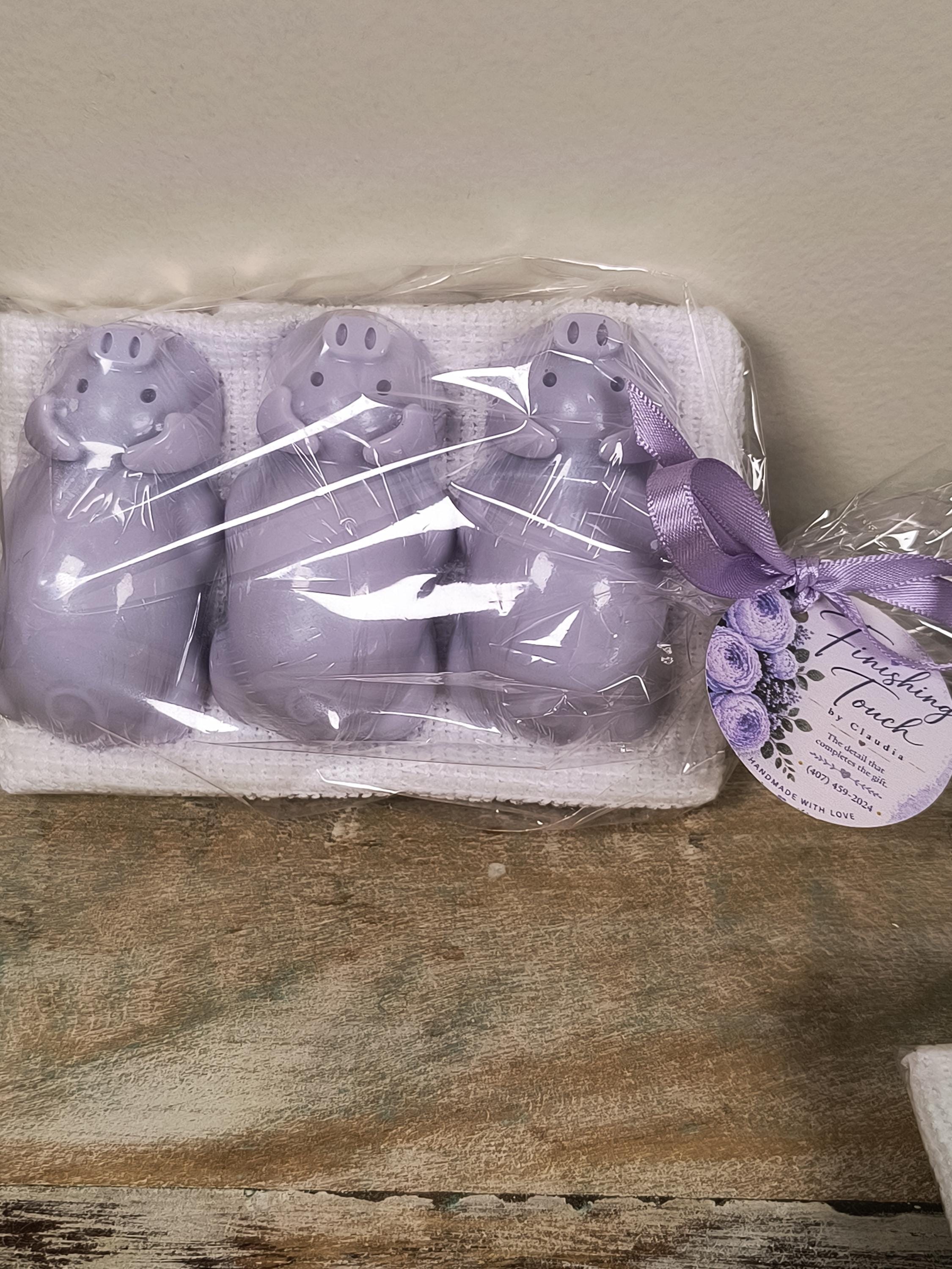 Personalized Piggy Soap Favors with Washcloth | Baby Shower Favors | Farm Theme Party Favors | Birthday Party Favors | Choose Your Color |